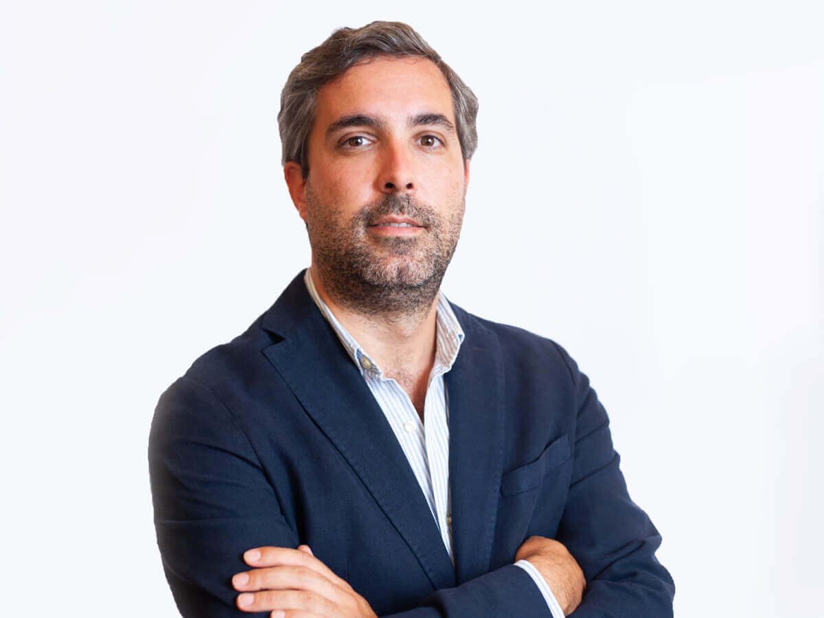 Alvaro de Pablo, Corporate Director