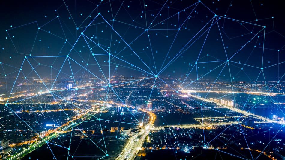 Towering 5G: cómo mejora la cobertura en zonas rurales y urbanas