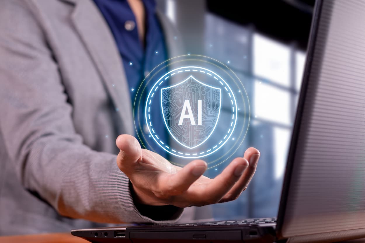 Imagen que ilustra la diferencia entre inteligencia artificial y ciberseguridad en el contexto del phishing.